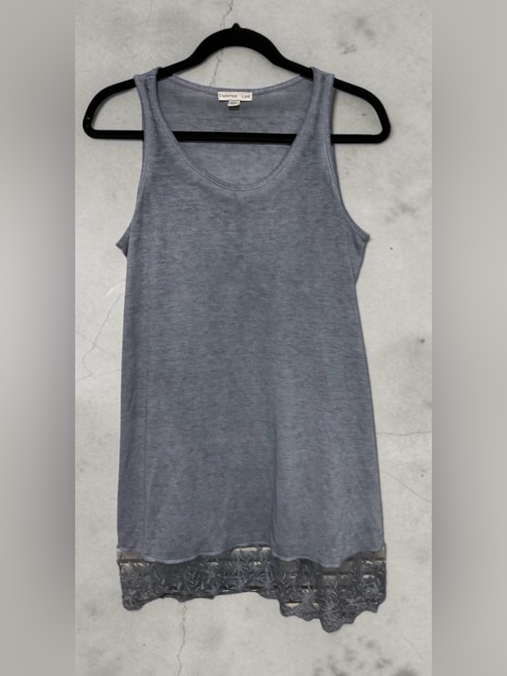 Crosstree Lane Gray Lace Hem Tank Shirt Extender – XL